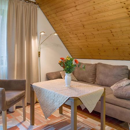 Drei Tannen - Wohnung 12 - Apartmenthaus, Titisee, Nahe Badeparadies Exteriör bild