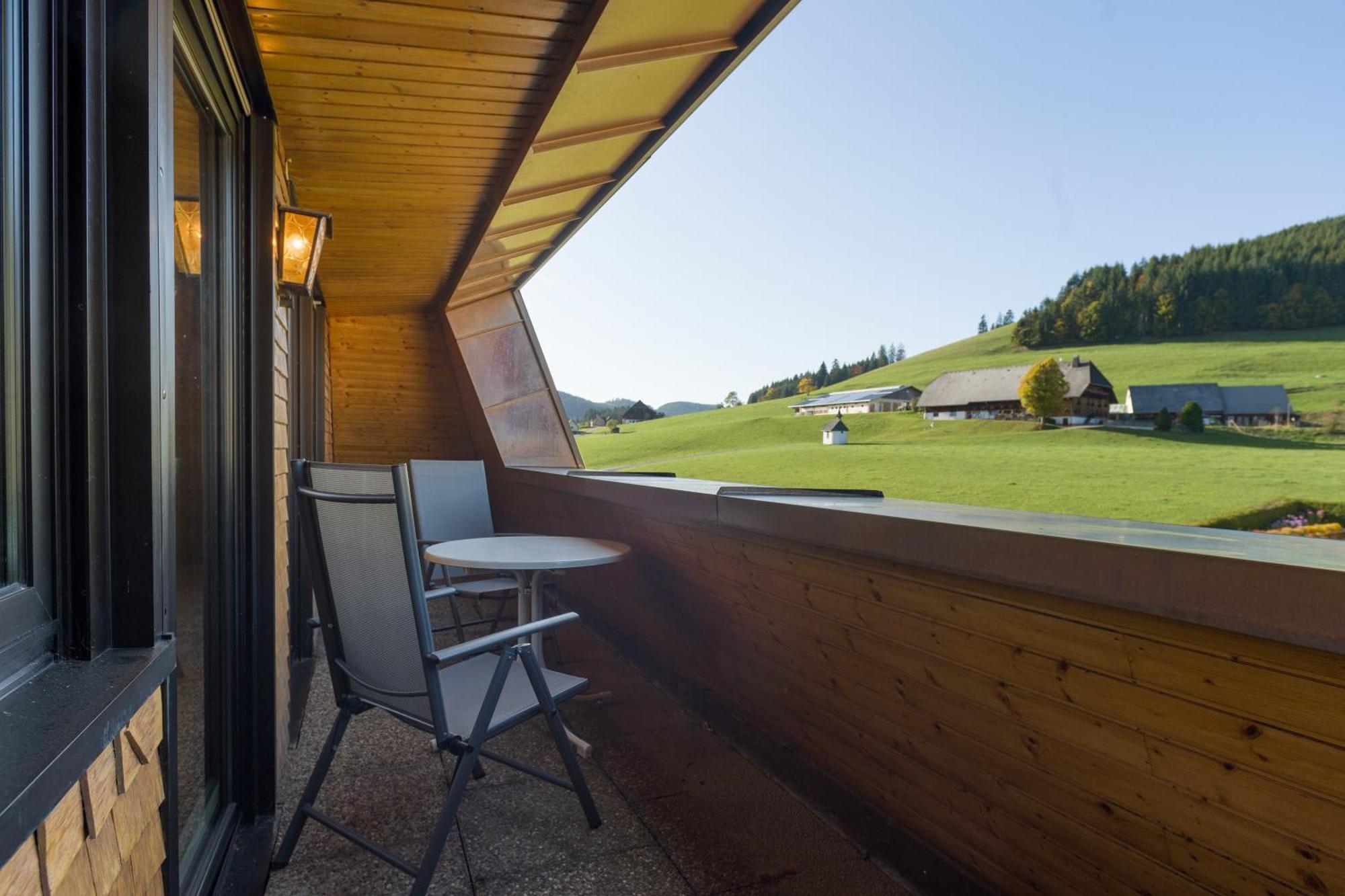 Drei Tannen - Wohnung 12 - Apartmenthaus, Titisee, Nahe Badeparadies Exteriör bild